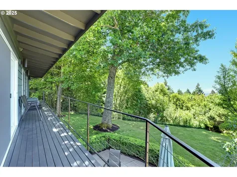 8300 NW Reed Drive Portland OR 97229