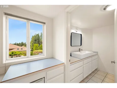 2647 W 29th Avenue Eugene OR 97405