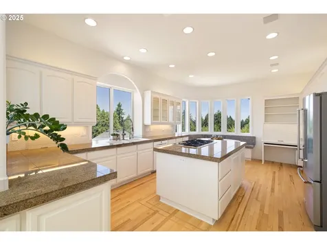 2647 W 29th Avenue Eugene OR 97405