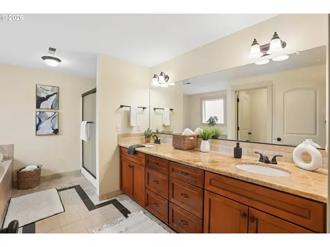 4515 SE Gladstone Street Portland OR 97206