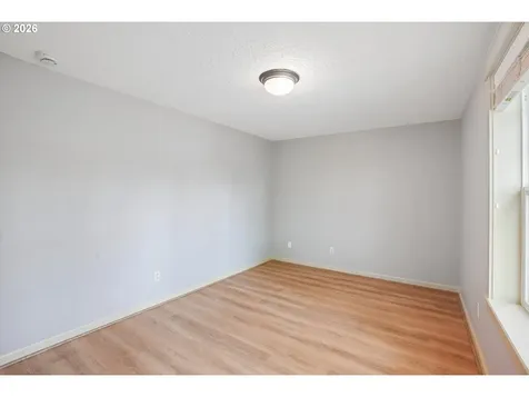 4515 SE Gladstone Street Portland OR 97206