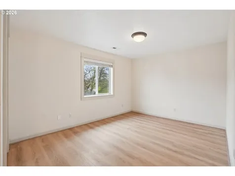 4515 SE Gladstone Street Portland OR 97206