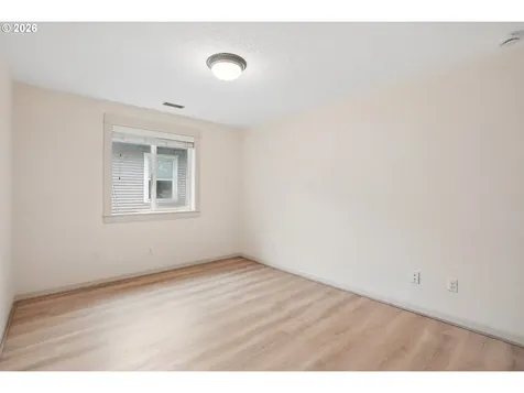 4515 SE Gladstone Street Portland OR 97206