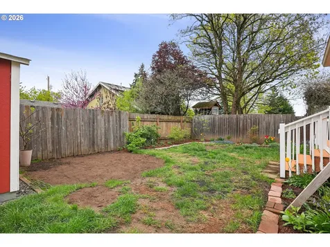 4515 SE Gladstone Street Portland OR 97206