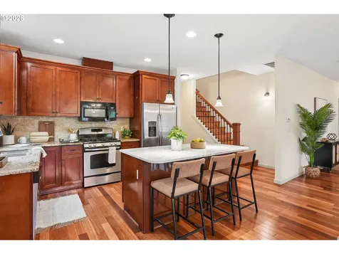 4515 SE Gladstone Street Portland OR 97206