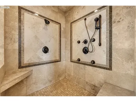 742 W Chestnut Street Washougal WA 98671