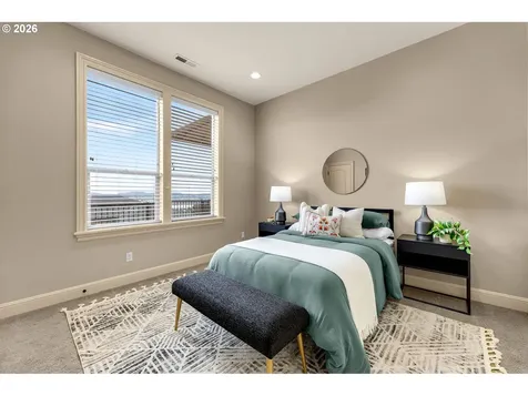 742 W Chestnut Street Washougal WA 98671