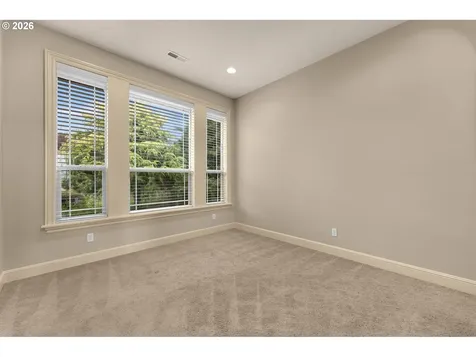 742 W Chestnut Street Washougal WA 98671