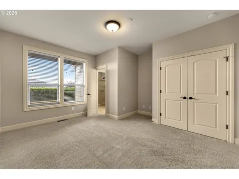 742 W Chestnut Street Washougal WA 98671