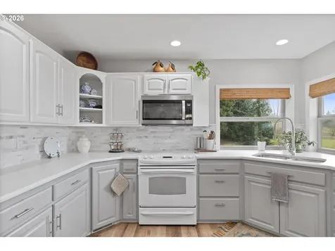 4305 NE Henry Creek Road Dayton OR 97114