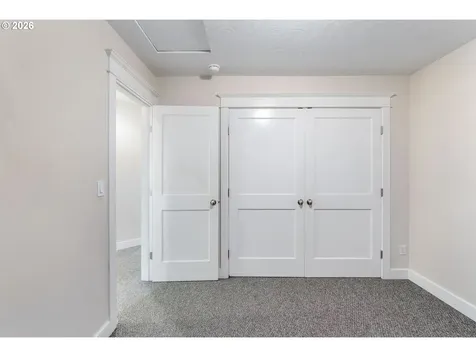 214 N 18th Street Hood River OR 97031