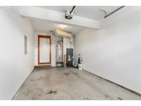 214 N 18th Street Hood River OR 97031