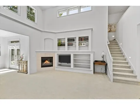 737 Tukwila Drive Woodburn OR 97071