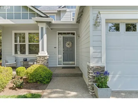 737 Tukwila Drive Woodburn OR 97071