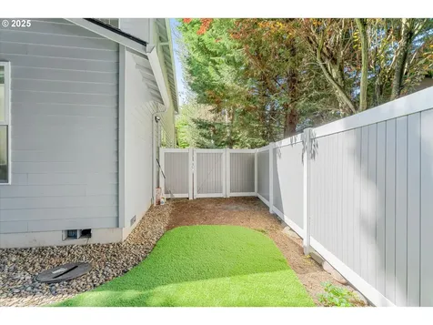 737 Tukwila Drive Woodburn OR 97071