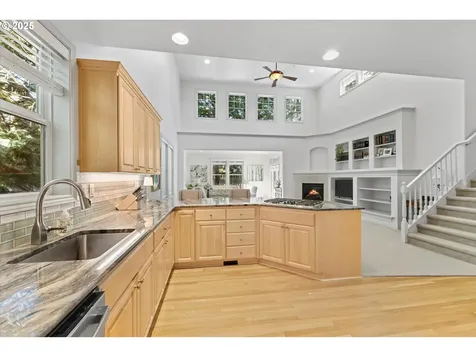 737 Tukwila Drive Woodburn OR 97071