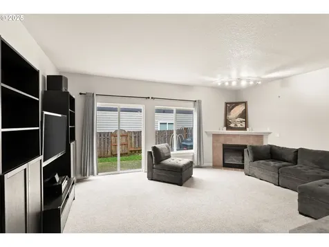 14279 Russ Wilcox Way Oregon City OR 97045