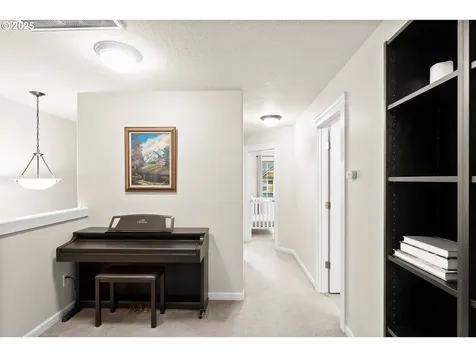 14279 Russ Wilcox Way Oregon City OR 97045