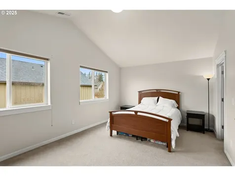 14279 Russ Wilcox Way Oregon City OR 97045