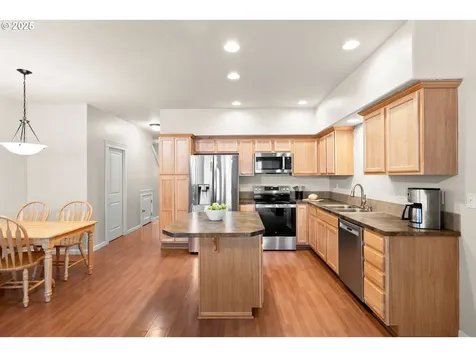 14279 Russ Wilcox Way Oregon City OR 97045