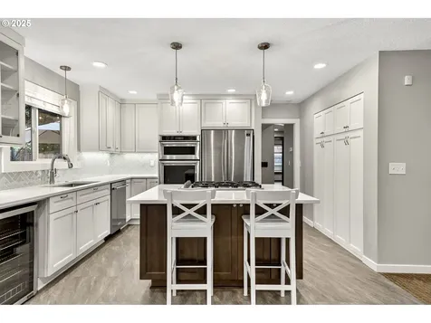 6710 SW 162nd Drive Beaverton OR 97007