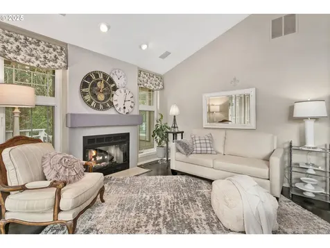 13842 SW Twelve Oaks Court Portland OR 97224