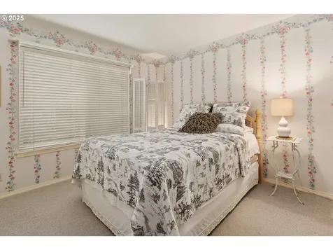 13842 SW Twelve Oaks Court Portland OR 97224