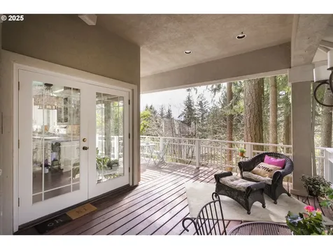 13842 SW Twelve Oaks Court Portland OR 97224