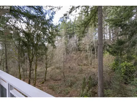 13842 SW Twelve Oaks Court Portland OR 97224