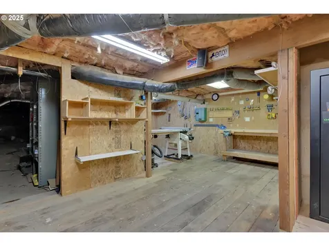 13842 SW Twelve Oaks Court Portland OR 97224