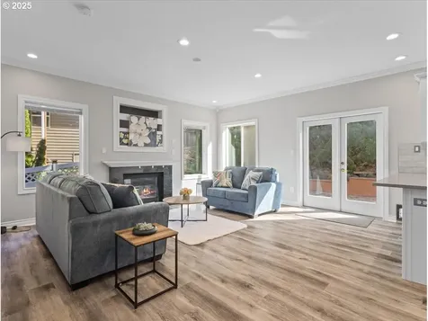 1875 N Teakwood Circle Canby OR 97013