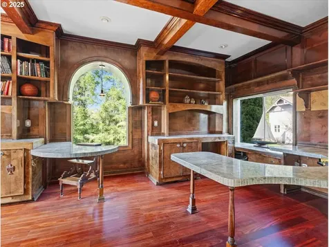 1875 N Teakwood Circle Canby OR 97013