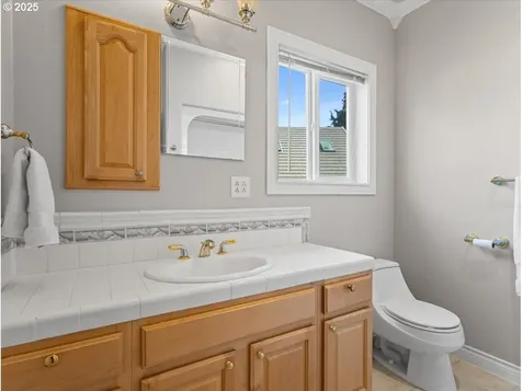 1875 N Teakwood Circle Canby OR 97013