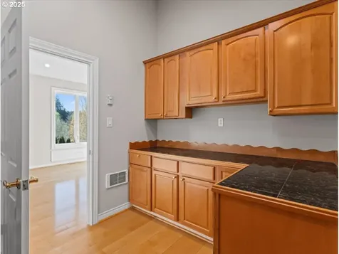 1875 N Teakwood Circle Canby OR 97013