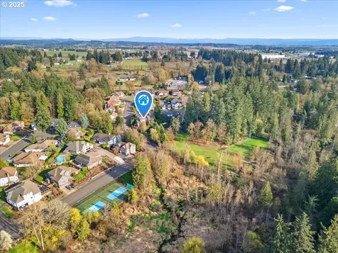 1875 N Teakwood Circle Canby OR 97013