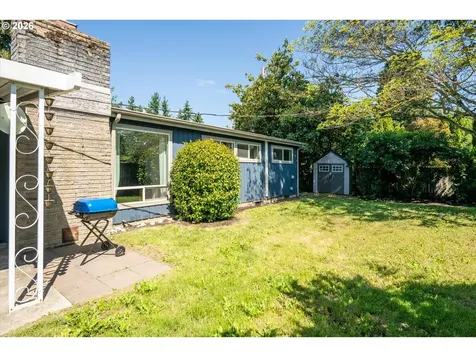 1655 Norkenzie Road Eugene OR 97401