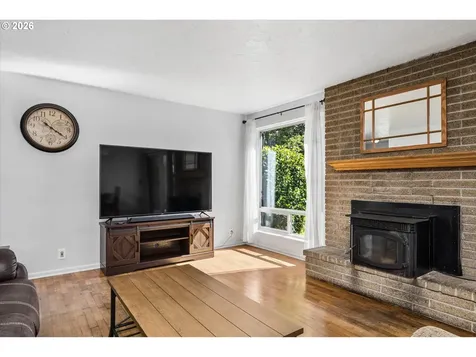 1655 Norkenzie Road Eugene OR 97401
