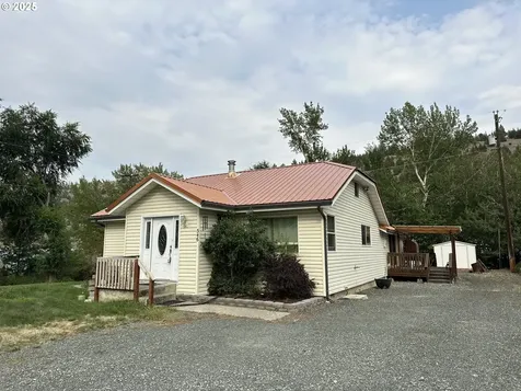 346 N Humbolt Street Canyon City OR 97820