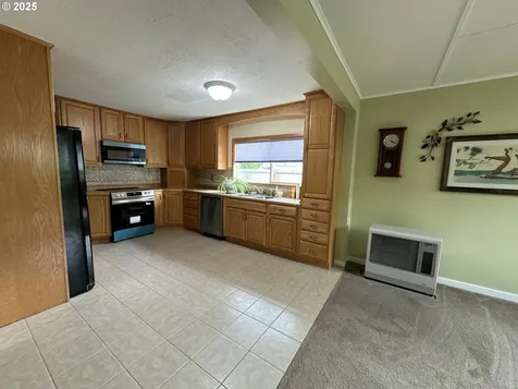 346 N Humbolt Street Canyon City OR 97820