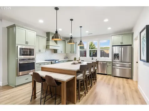 14015 NE 52nd Avenue Vancouver WA 98686