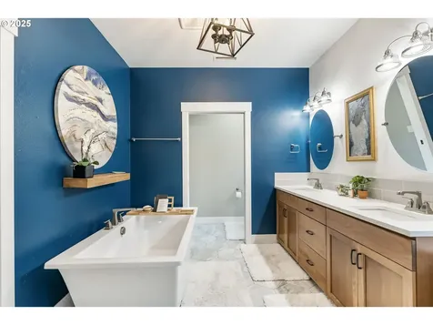 14015 NE 52nd Avenue Vancouver WA 98686