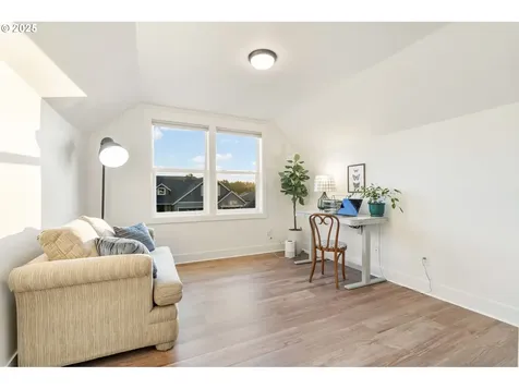 14015 NE 52nd Avenue Vancouver WA 98686