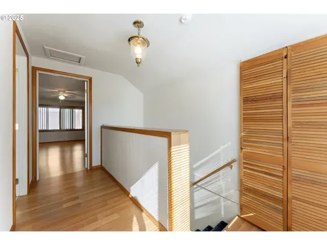 1408 NE 114th Avenue Portland OR 97220