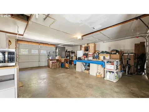 1408 NE 114th Avenue Portland OR 97220