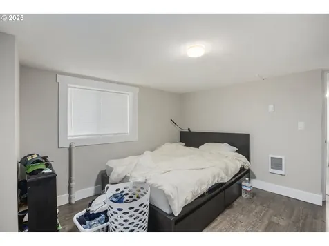 1400 SE 35th Avenue Portland OR 97214
