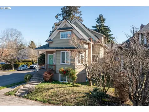 1400 SE 35th Avenue Portland OR 97214