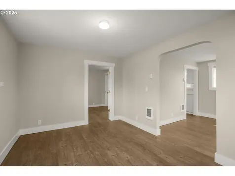 1400 SE 35th Avenue Portland OR 97214