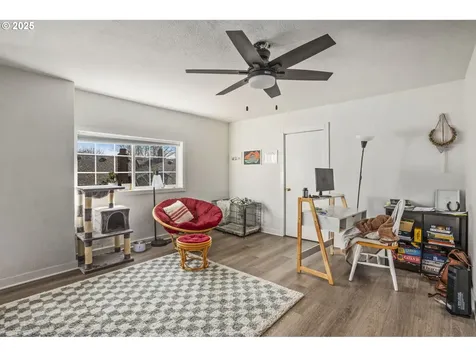 1400 SE 35th Avenue Portland OR 97214