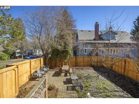 1400 SE 35th Avenue Portland OR 97214