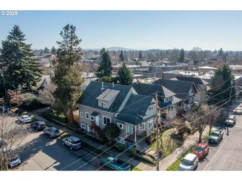 1400 SE 35th Avenue Portland OR 97214